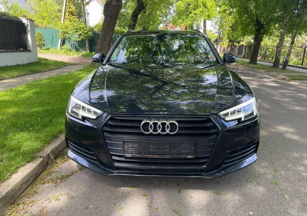 audi Audi A4 cena 69900 przebieg: 199999, rok produkcji 2017 z Lublin